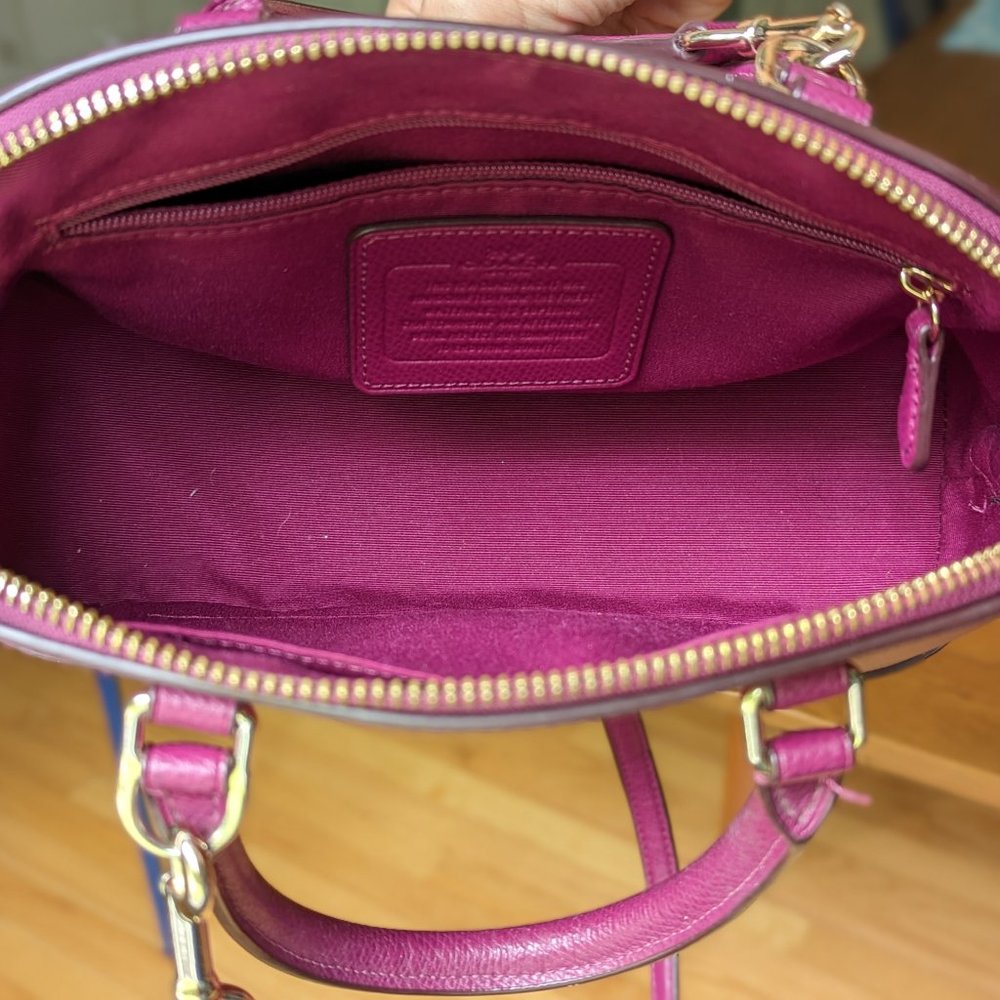 Coach Crossbody  Bag - fuchsia/light purple - Picture 2 of 6